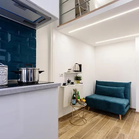 In Bed Apartment Naples