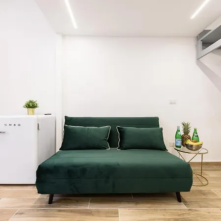 Apartment In Bed